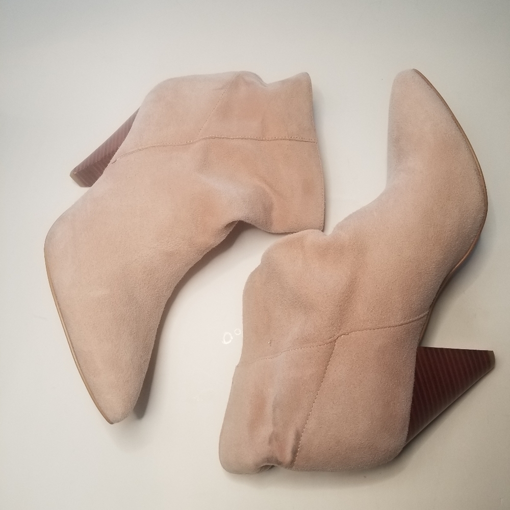 Womens Slouch Ankle Bootie Blush Pink Size 8.
